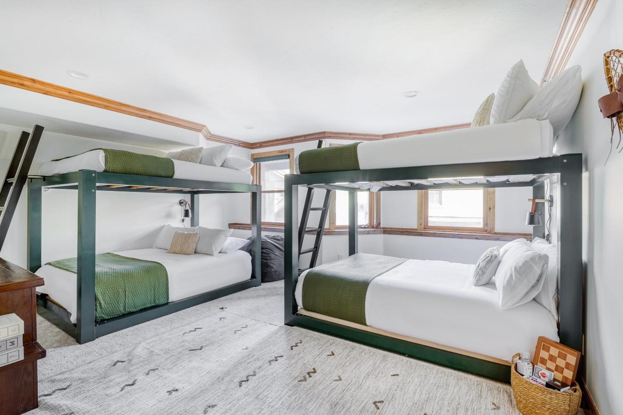 Murdock By Avantstay Cozy Townhouse W Hot Tub Walk To Park City Mountain エクステリア 写真